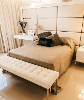 Contemporary bedroom setup